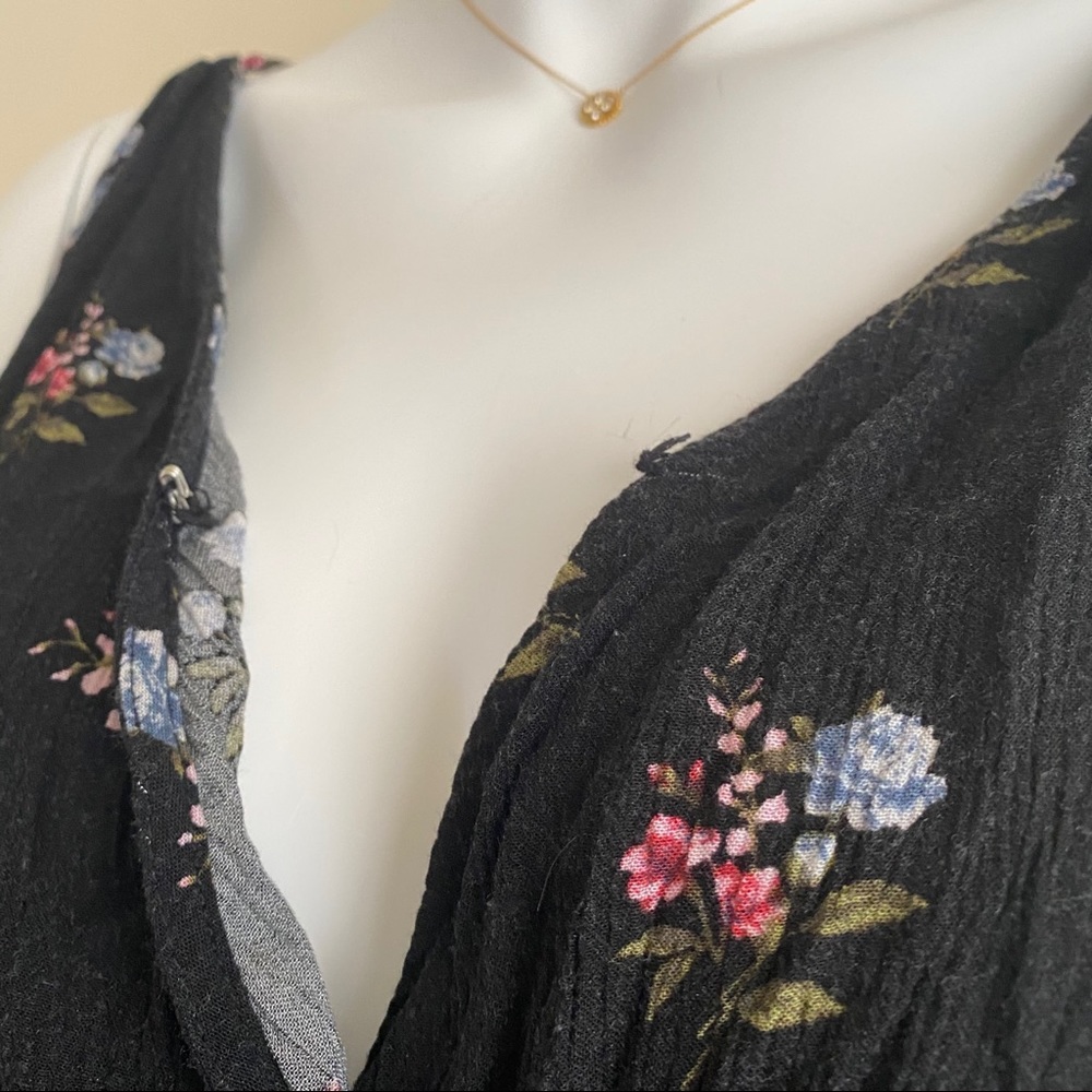 Floral Romper AE - Picture 4 of 11